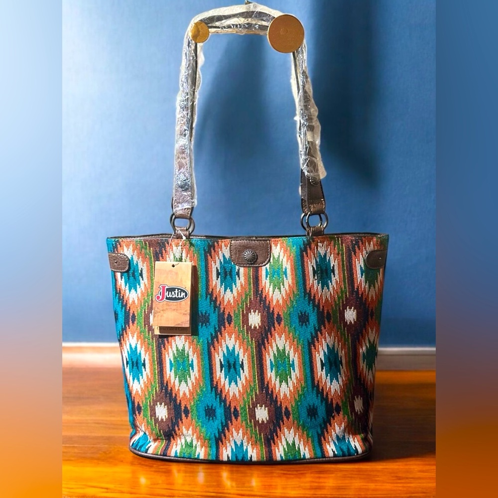 Justin Boot Co. Concealed Carry Women's Western Multicolor Tote Bag NWT 🏷️